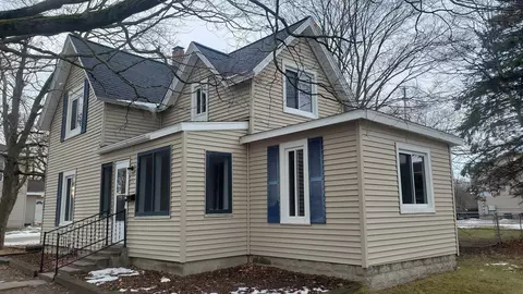 634 S Oak, Mount Pleasant, MI 48858