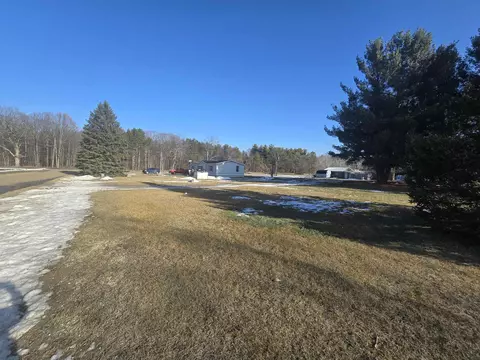 Exterior - 3990 N Ferris, Riverdale, MI 48877 photo 3 of 3