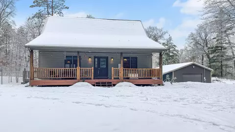 1612 S 47 34, Cadillac, MI 49601
