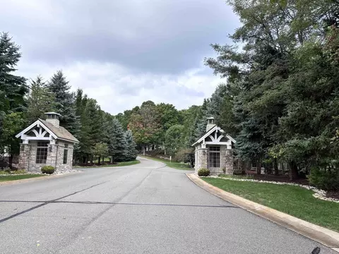 Unit 34 E Anchor, Suttons Bay, MI 49682 photo 9