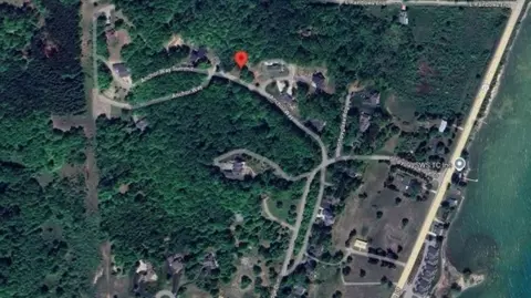 Unit 34 E Anchor, Suttons Bay, MI 49682 photo 13