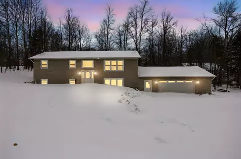 3303 Columbine, Traverse City, MI 49686