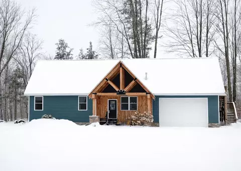 1700 S Mcgee #200, Lake City, MI 49651