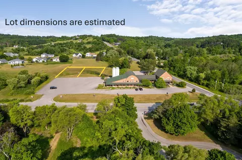 5046 S West Bay Shr, Suttons Bay, MI 49682