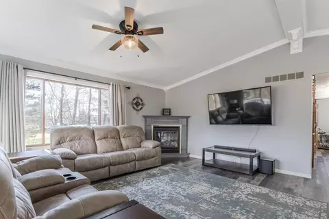 1009 Radov, Gladwin, MI 48624 photo 14