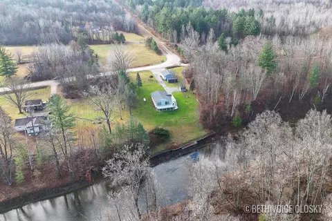 1009 Radov, Gladwin, MI 48624 photo 30