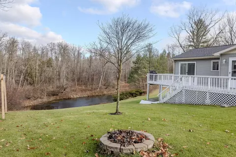 1009 Radov, Gladwin, MI 48624 photo 4