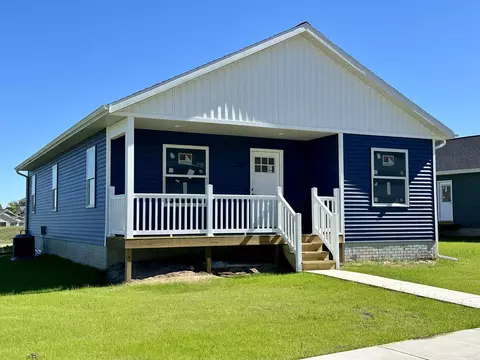1302 Umber, Traverse City, MI 49696