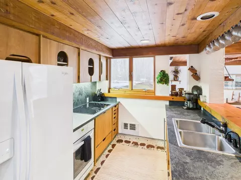 Kitchen - 4210 S S Blf, Cedar, MI 49621 photo 1 of 11