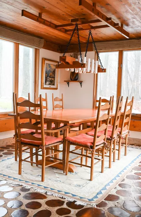 Dining - 4210 S S Blf, Cedar, MI 49621 photo 6 of 10