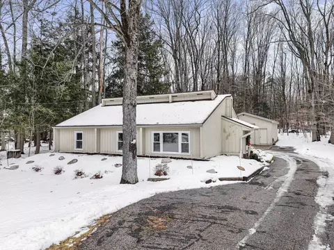 2256 E Lake Mitchell, Cadillac, MI 49601