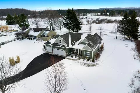 5200 Arrowhead, Williamsburg, MI 49690 photo 4