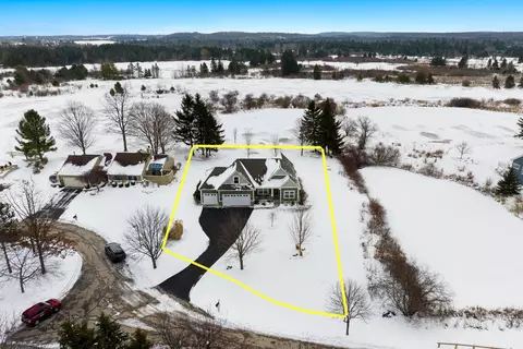 5200 Arrowhead, Williamsburg, MI 49690 photo 2