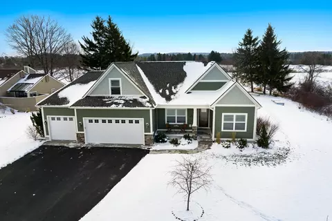 5200 Arrowhead, Williamsburg, MI 49690 photo 3