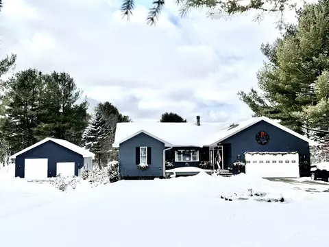 5867 Mabel, Williamsburg, MI 49690