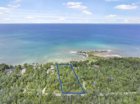 14935 N Cathead Bay, Northport, MI 49670