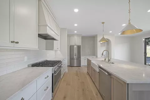 13790 Compass Rose, Traverse City, MI 49684