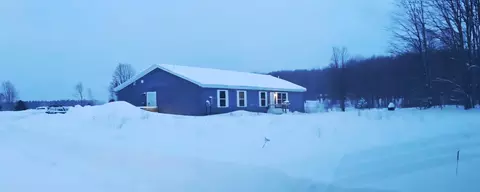 303 Westwood Rd NW, Alden, MI 49612
