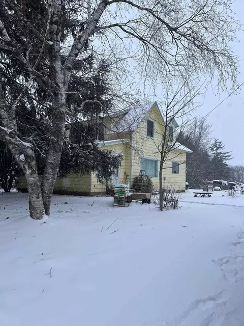 205 E Barber, Ithaca, MI 48847