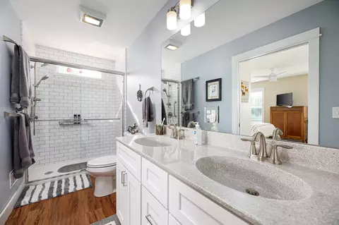 Bath - 4838 Bartlett, Williamsburg, MI 49690 photo 3 of 6