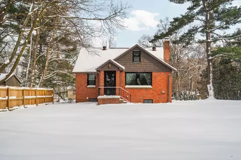 356 Huron, Traverse City, MI 49686