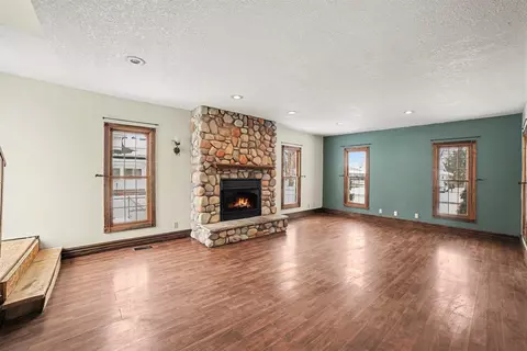 105 N 4th, Shepherd, MI 48883 photo 9