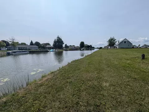 N/a Lola, Au Gres, MI 48703 photo 13