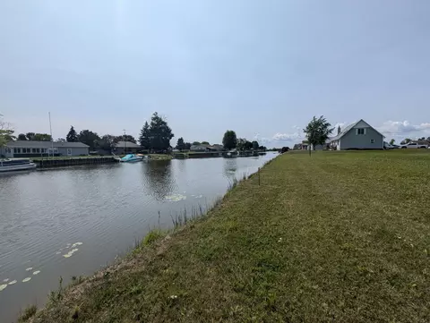 N/a Lola, Au Gres, MI 48703