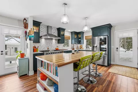 227 Monroe, Traverse City, MI 49684