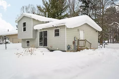 3017 Marmac, Traverse City, MI 49684