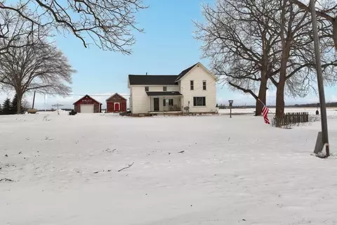 8797 E Walton, Shepherd, MI 48883