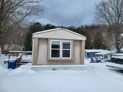 853 Glen #2 : 2, Elberta, MI 49628 photo 9