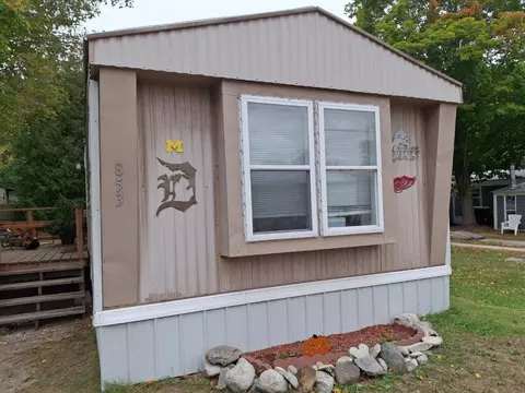 853 Glen #2 : 2, Elberta, MI 49628 photo 22