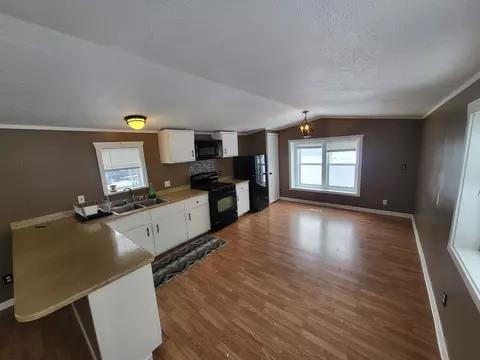 853 Glen #2 : 2, Elberta, MI 49628 photo 4
