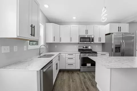Kitchen - 313 E Main, Marion, MI 49665 photo 2 of 4