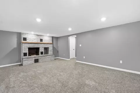Living - 313 E Main, Marion, MI 49665 photo 9 of 11