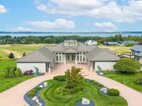 4173 Dornoch, Williamsburg, MI 49690
