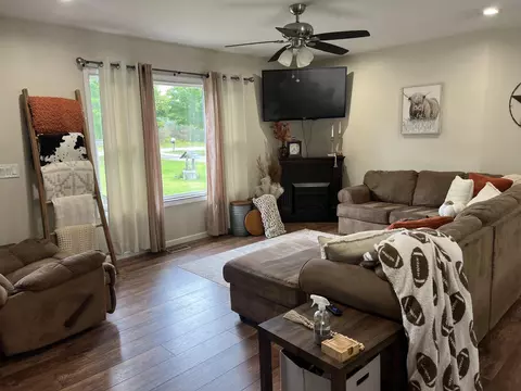 657 Laperell, Cheboygan, MI 49721 photo 22