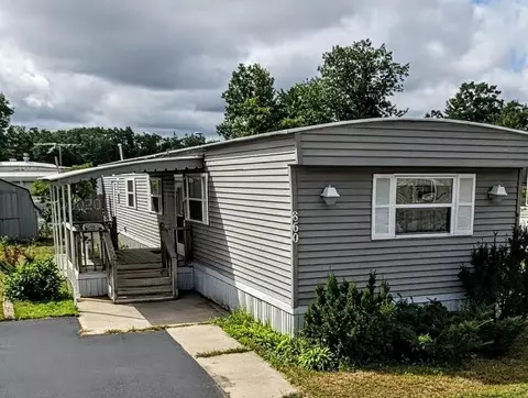 860 Manor, Traverse City, MI 49686