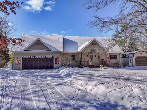 1734 Whitetail, West Branch, MI 48661