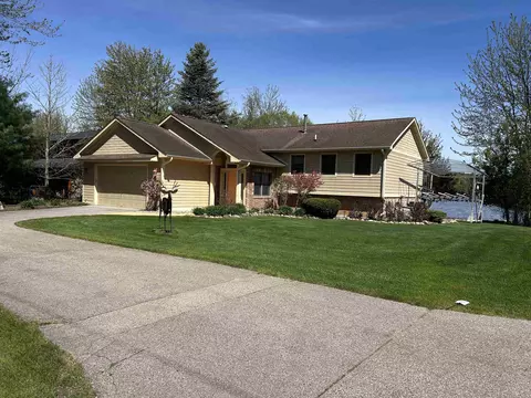 885 S M-88, Bellaire, MI 49615