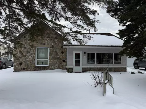 211 Maple, Kalkaska, MI 49646