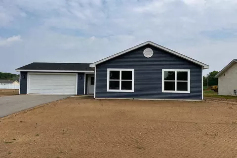 2615 Plover #36 : 36, Traverse City, MI 49685