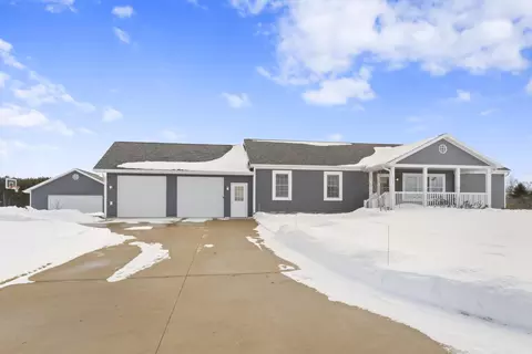 2544 Scenic, Honor, MI 49640