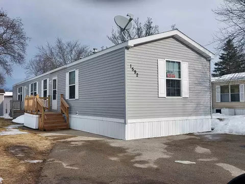 1592 Geraldton, Traverse City, MI 49686