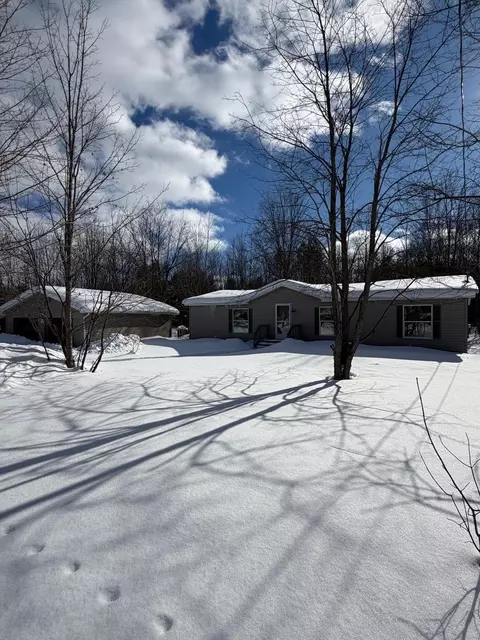 11145 Riley, Interlochen, MI 49643