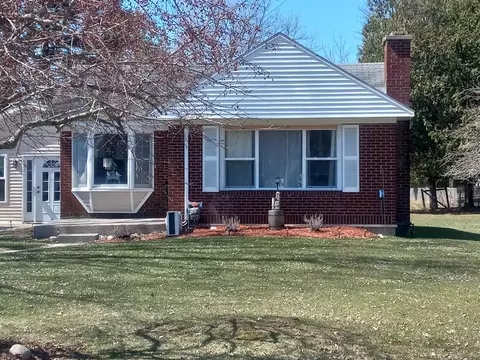 806 S Main, Au Gres, MI 48703