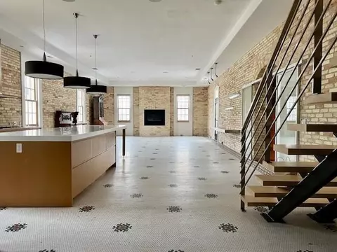 800-319 Cottageview, Traverse City, MI 49684