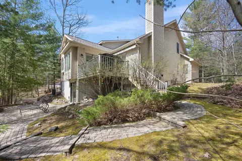2174 Cuyahoga, Traverse City, MI 49686