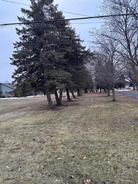 2135 E Pickard, Mount Pleasant, MI 48858 photo 5